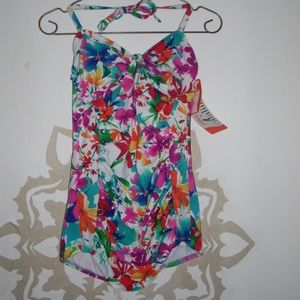 Modest Swimsuit Catalina NWT Medium